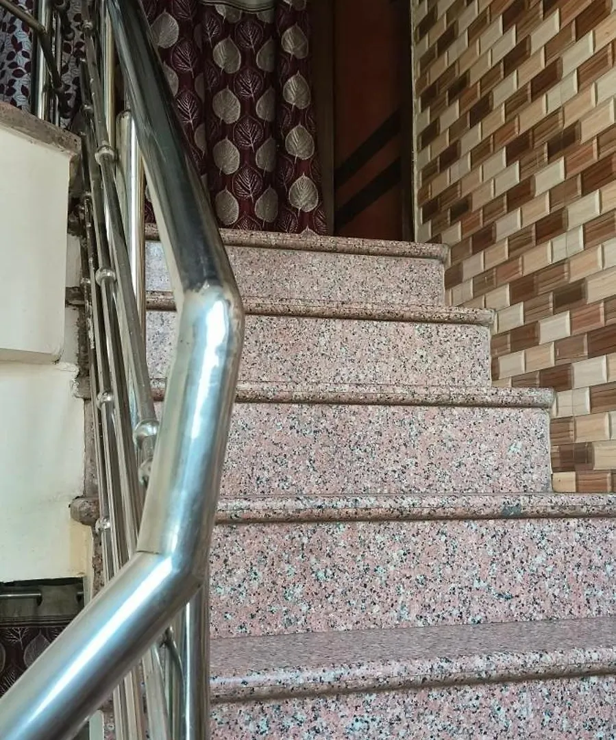 Hotel H M International Varanasi