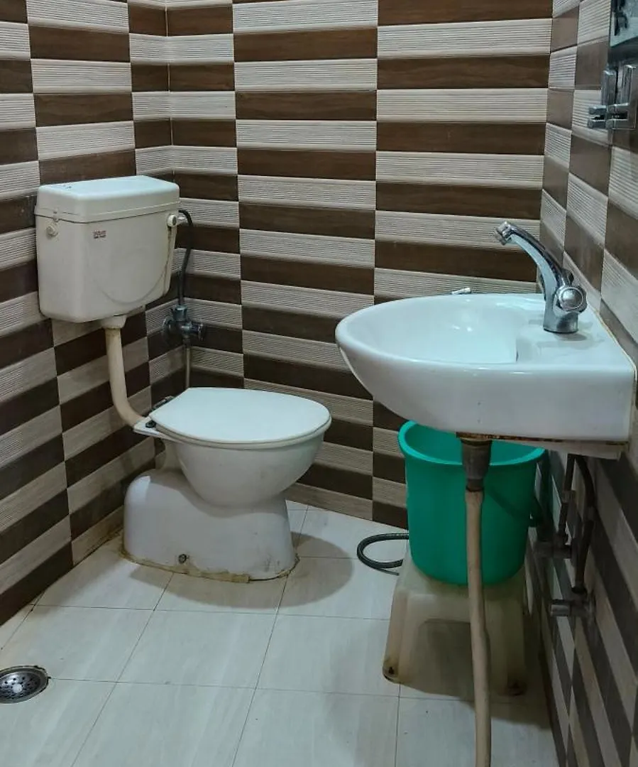 Hotel H M International Varanasi