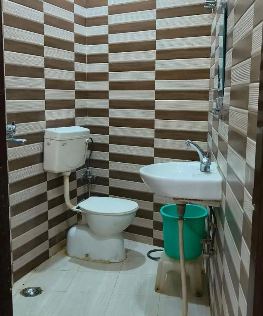 Hotel H M International Varanasi
