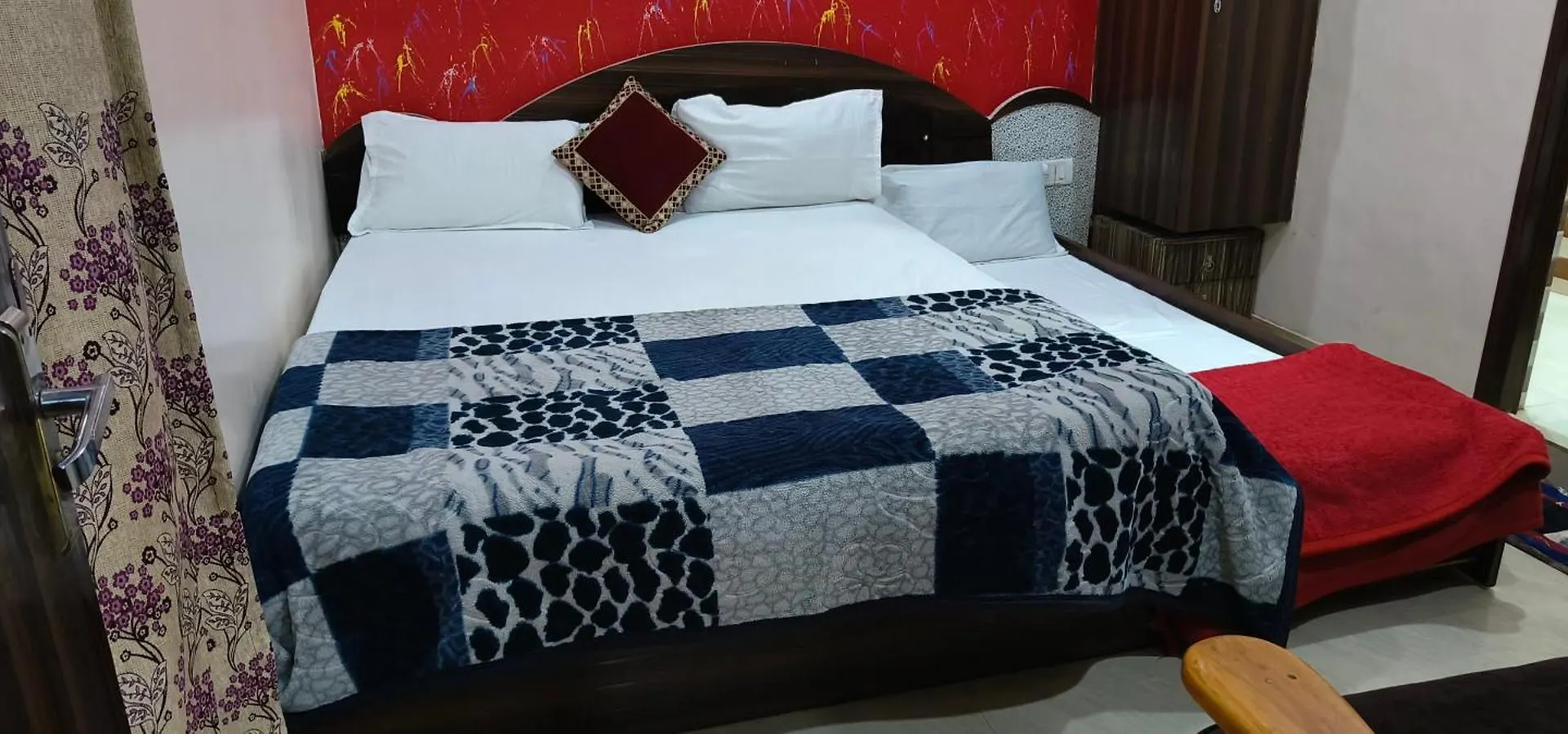 Hotel H M International Βαρανάσι